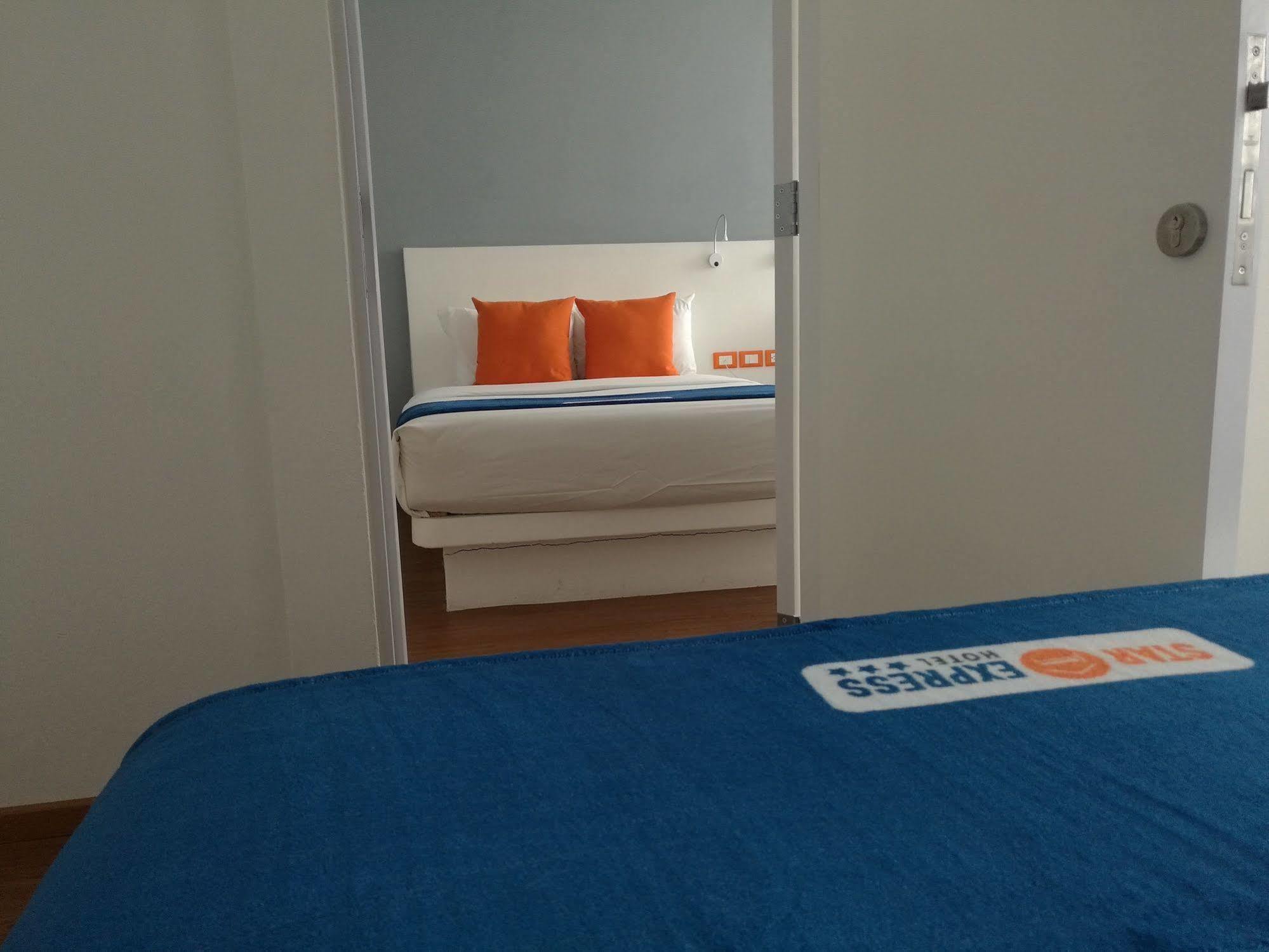 Star Express Hotel 3*